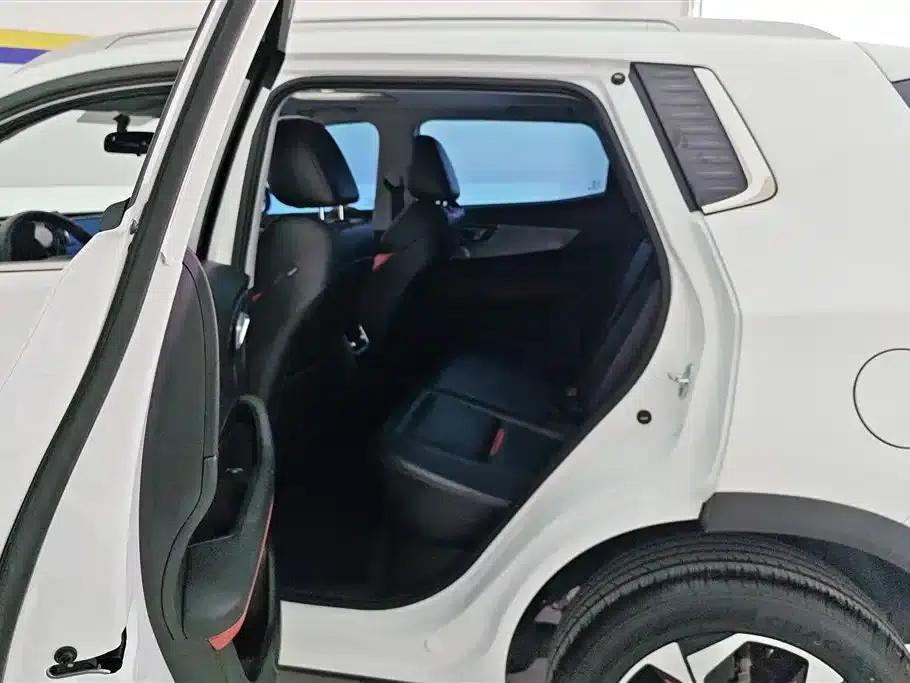 Chery Tiggo 5x 2022 Super Hero Edition 1.5L CVT Luxury — миниатюра 11