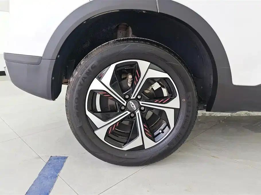 Chery Tiggo 5x 2022 Super Hero Edition 1.5L CVT Luxury — миниатюра 6