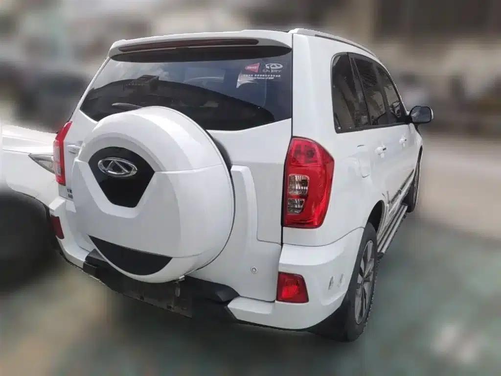 Chery Tiggo 3 2016 1.6L CVT Smart Edition — миниатюра 12