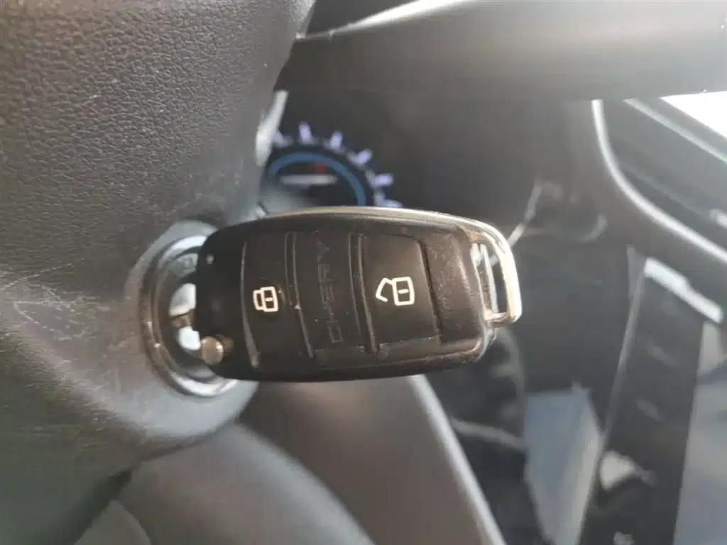 Chery Tiggo 3 2016 1.6L CVT Smart Edition — миниатюра 15