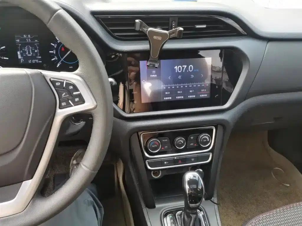 Chery Tiggo 3 2016 1.6L CVT Smart Edition — миниатюра 20