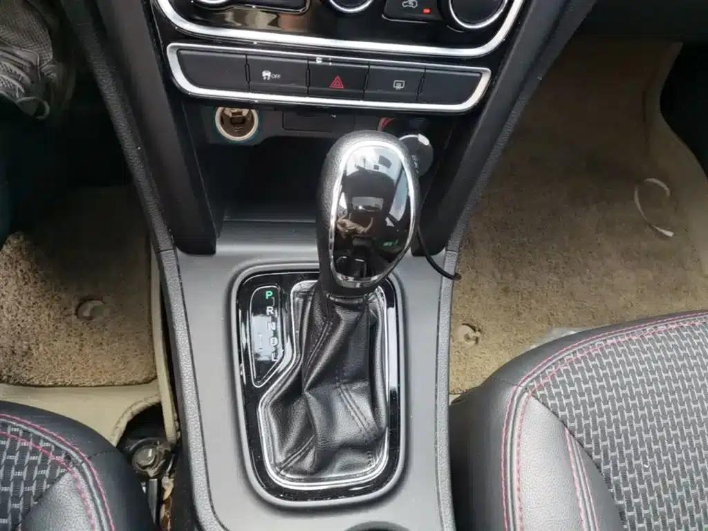 Chery Tiggo 3 2016 1.6L CVT Smart Edition — миниатюра 21