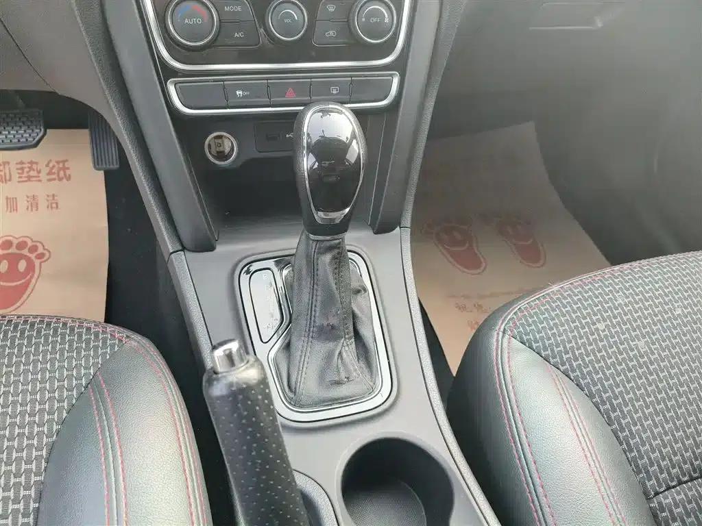 Chery Tiggo 3 2016 1.6L CVT Smart Edition — миниатюра 11