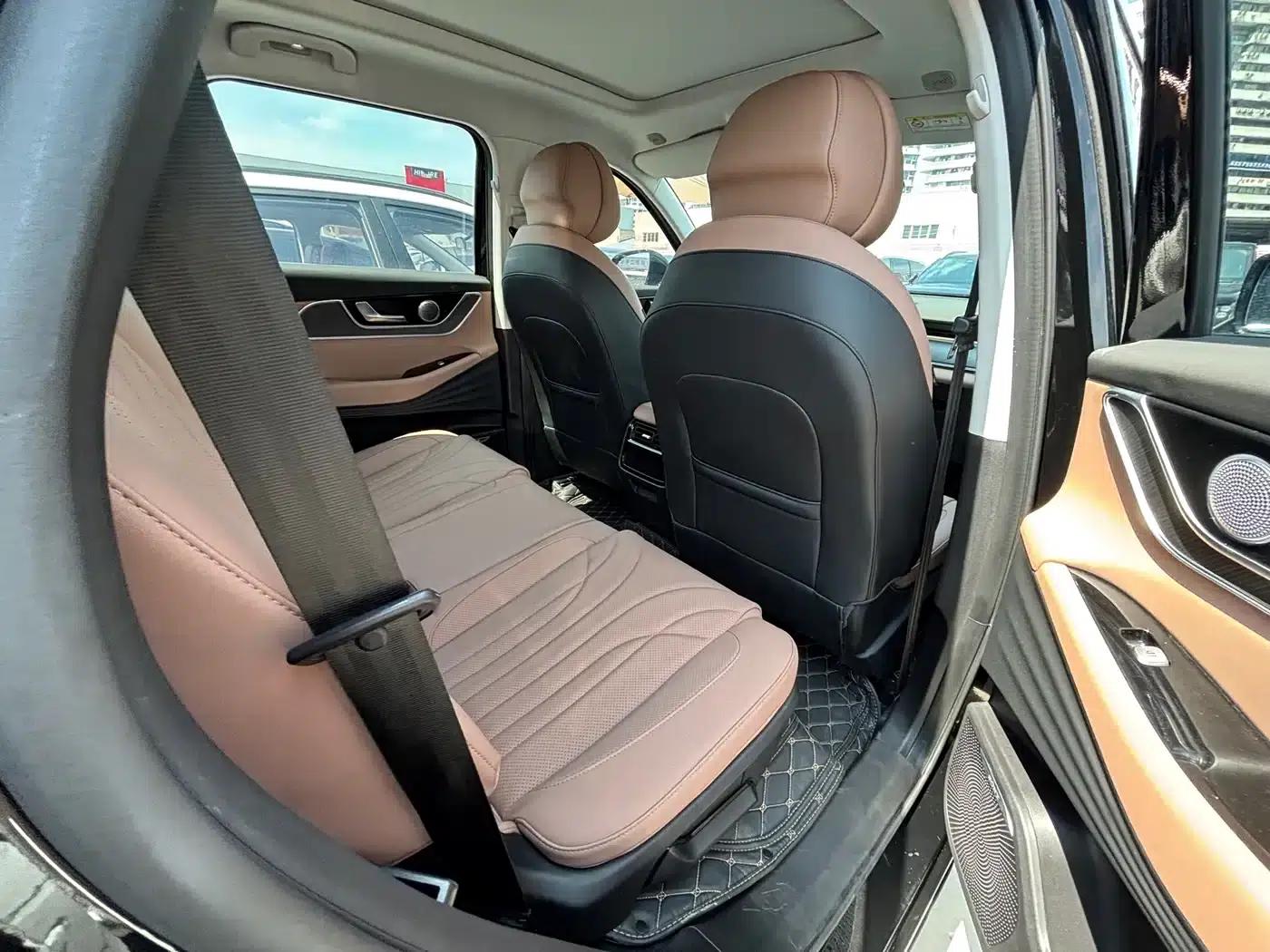 Chery Tiggo 8L 2024 2.0T 2WD Luxury 7-Seater — миниатюра 10