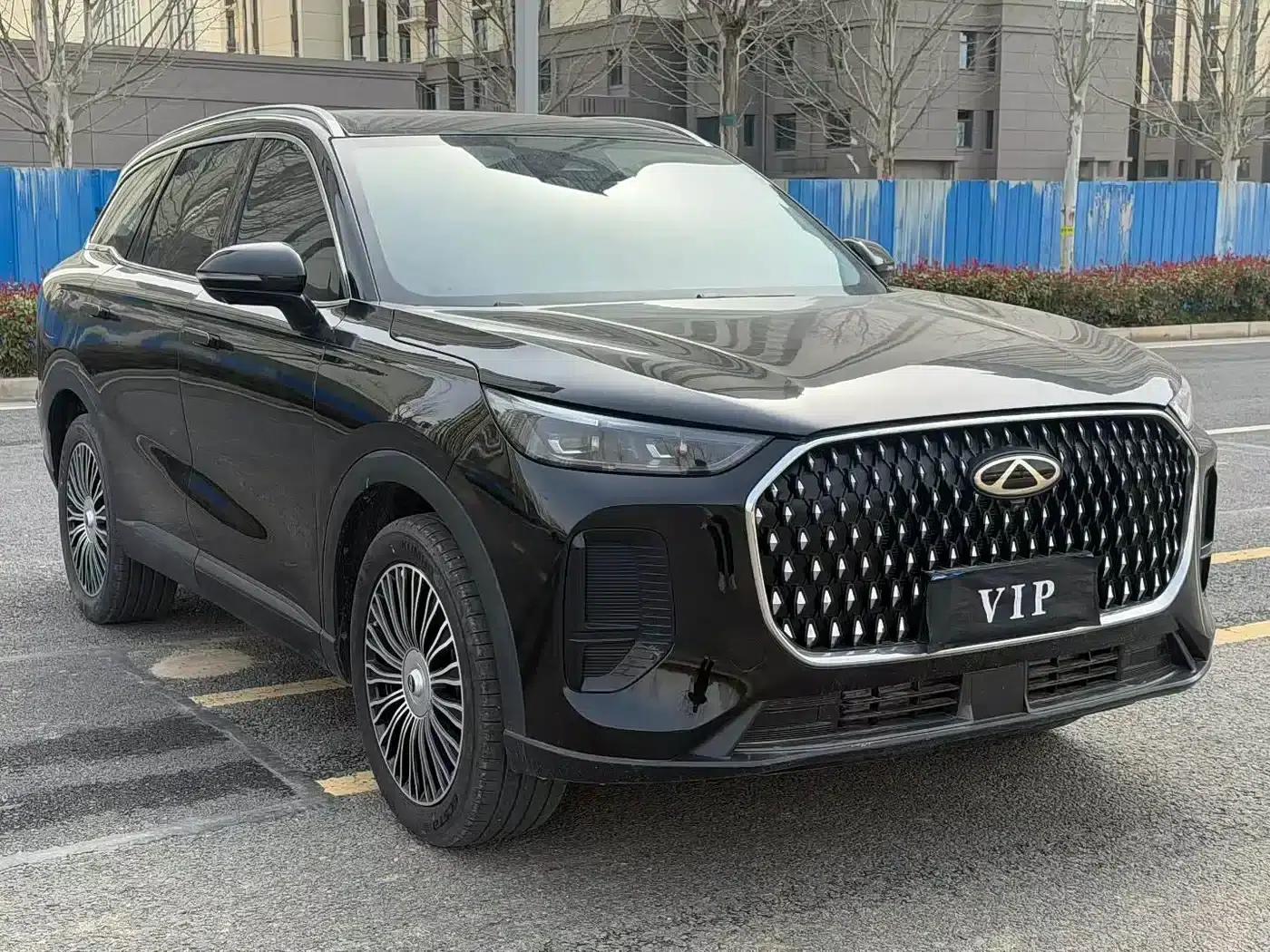 Chery Tiggo 8L 2024 2.0T 2WD Luxury Edition 5-seater — миниатюра 3