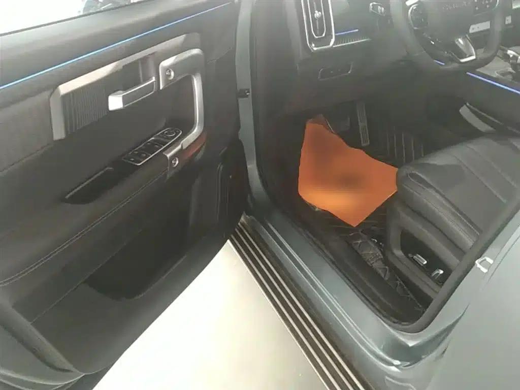 Explore 06 2023 Urban Edition 1.6T 2WD Luxury — миниатюра 15