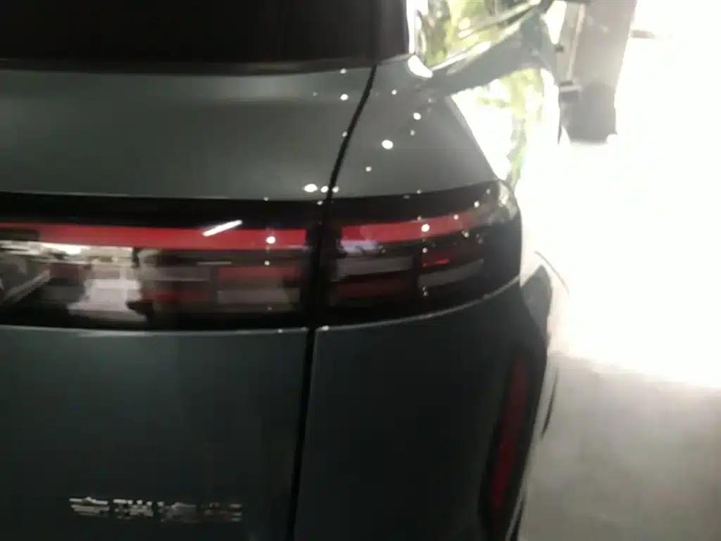 Explore 06 2023 Urban Edition 1.6T 2WD Luxury — миниатюра 7
