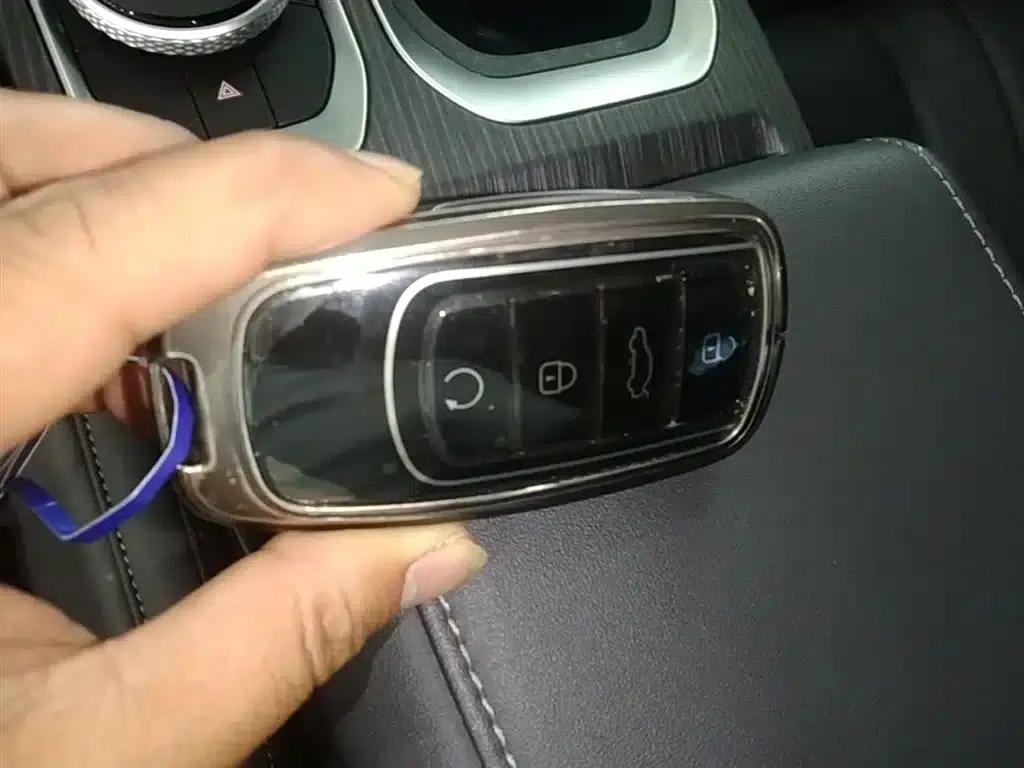 Explore 06 2023 Urban Edition 1.6T 2WD Luxury — миниатюра 8
