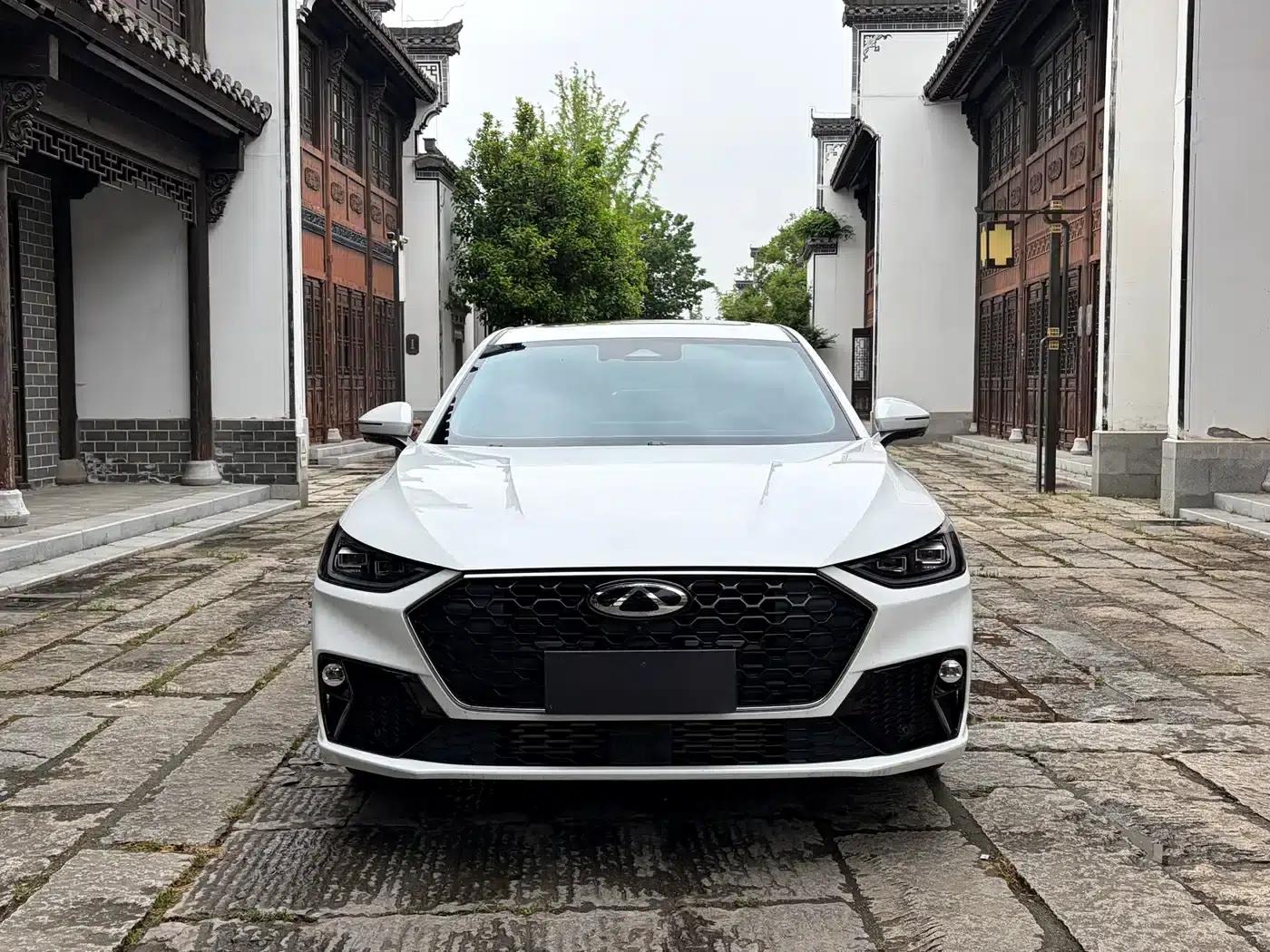 Chery Arrizo 8 PRO 2025 2.0T DCT Premium Edition — миниатюра 2