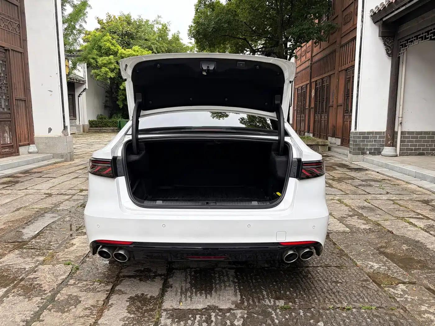 Chery Arrizo 8 PRO 2025 2.0T DCT Premium Edition — миниатюра 9
