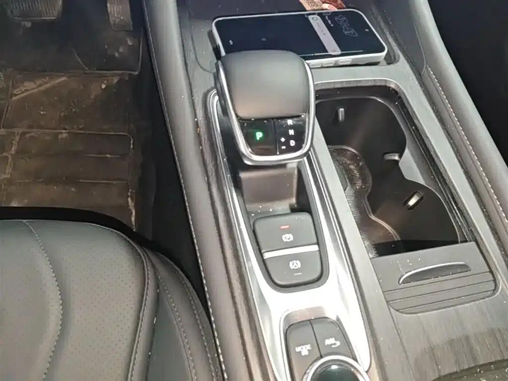 Chery Arrizo 8 PRO 2025 1.6T DCT Comfort Model — миниатюра 13