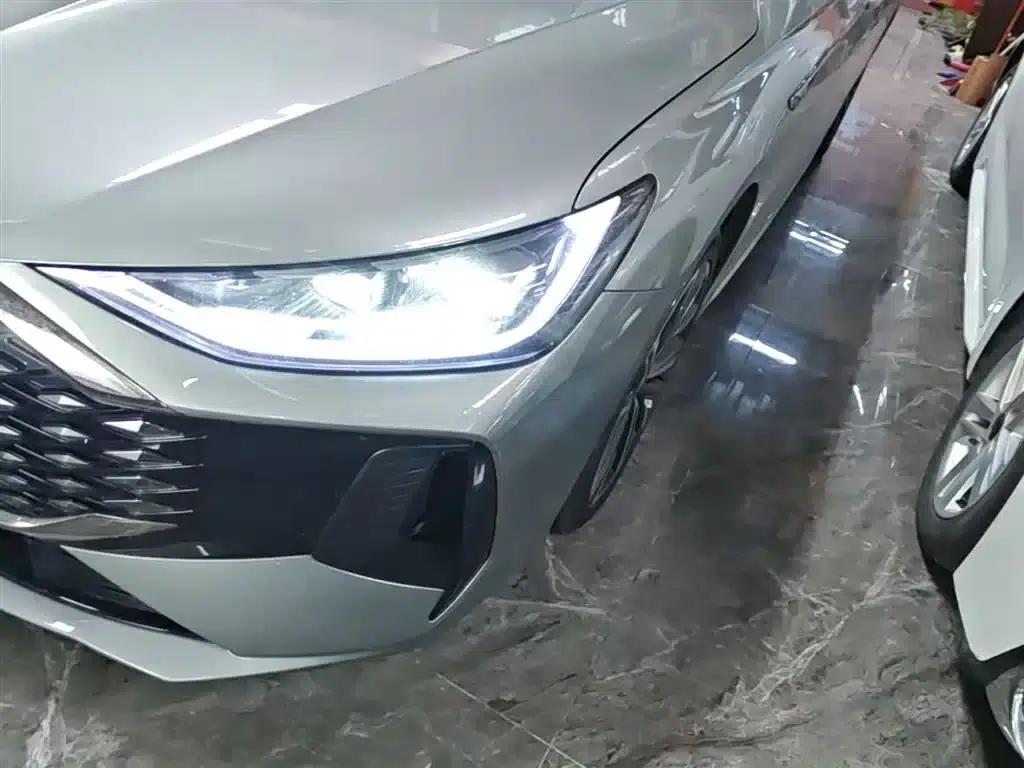 Chery Arrizo 8 PRO 2025 1.6T DCT Comfort Model — миниатюра 24