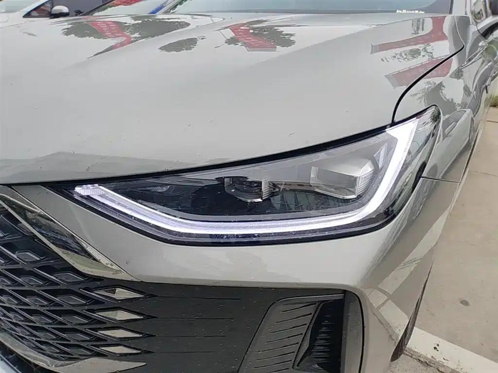 Chery Arrizo 8 PRO 2025 1.6T DCT Comfort Model — миниатюра 24