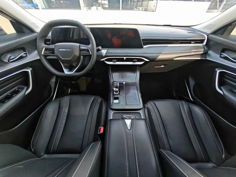 Venucia V 2023 260T Idol Edition Pro — миниатюра 14