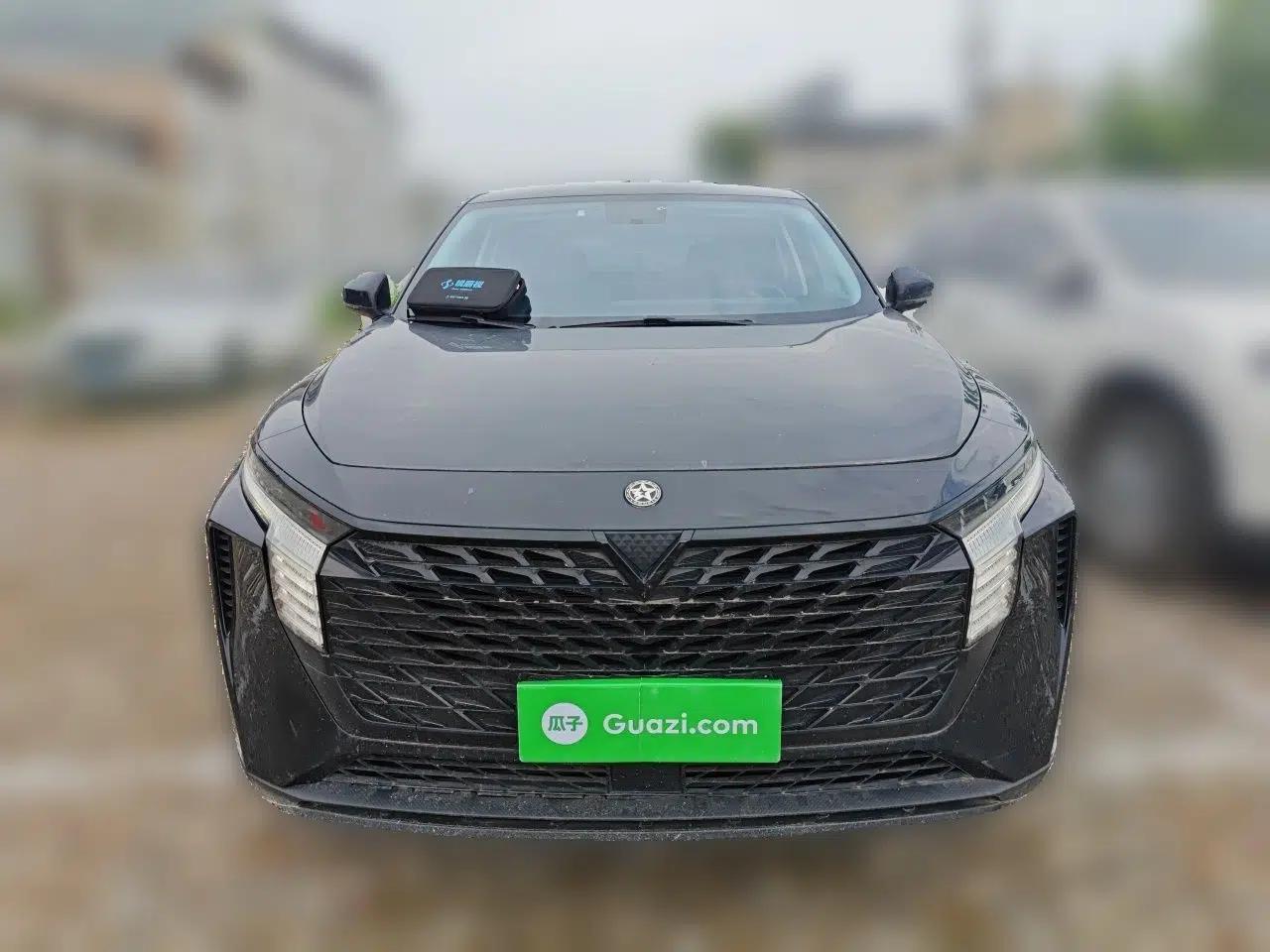 Venucia V 2022 260T Black Horse Edition · Idol — миниатюра 2