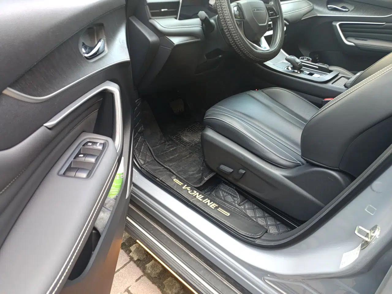 Venucia V 2022 260T Black Horse Edition · Idol — миниатюра 17