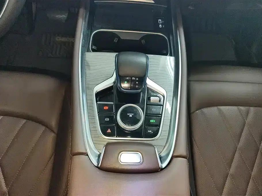 Chery Tiggo 8 PRO PHEV 2023 Champion Edition 1.5T 100km King Edition — миниатюра 16