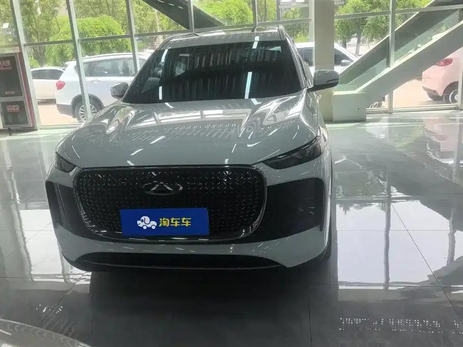 Chery Tiggo 8 PLUS C-DM 2025 1.5T 116km/h Luxury 7-seater — миниатюра 2