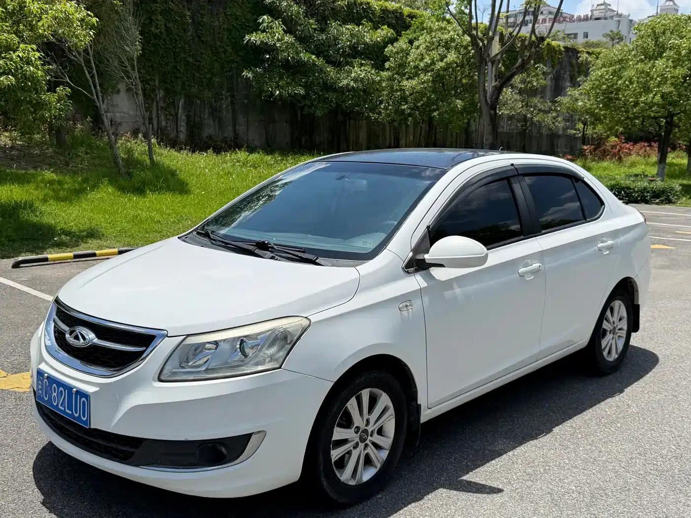 Chery E3 2015 1.5L Manual Fashion Edition — миниатюра 2