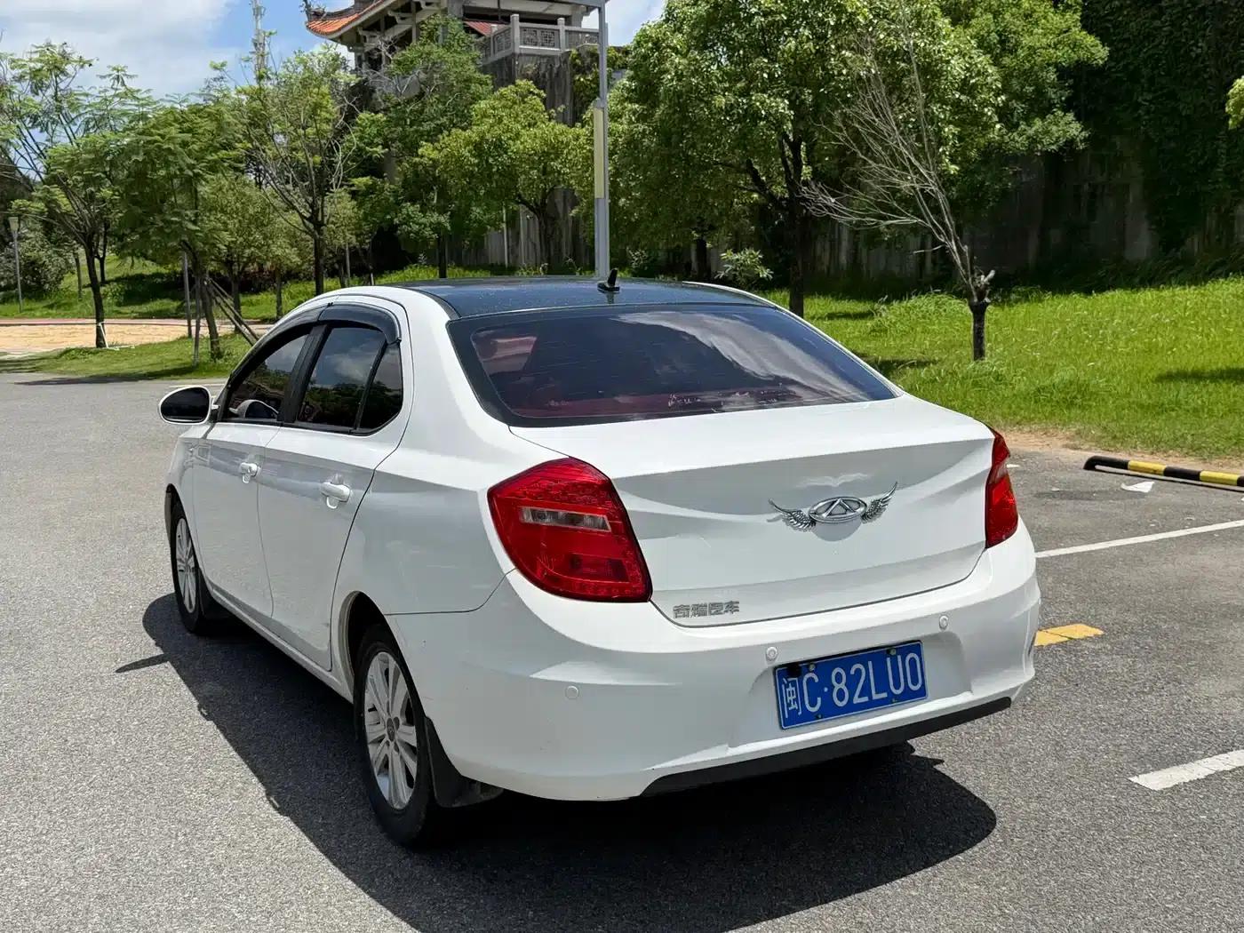 Chery E3 2015 1.5L Manual Fashion Edition — миниатюра 4