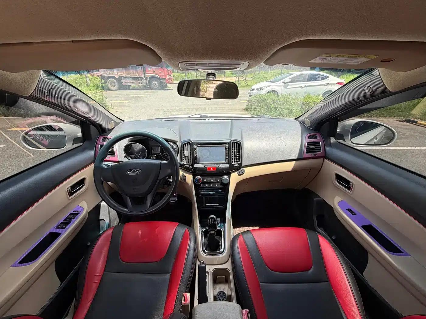 Chery E3 2015 1.5L Manual Fashion Edition — миниатюра 8