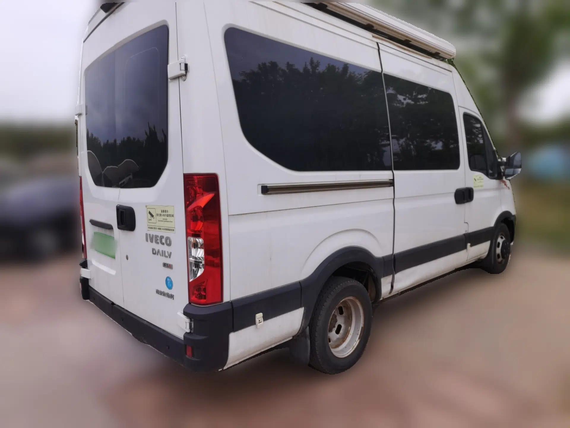 Iveco Eurocargo 2021 2.0T Manual Super Rui Long Wheelbase Short Overhang High Roof Side-Sliding Door F1A — миниатюра 6