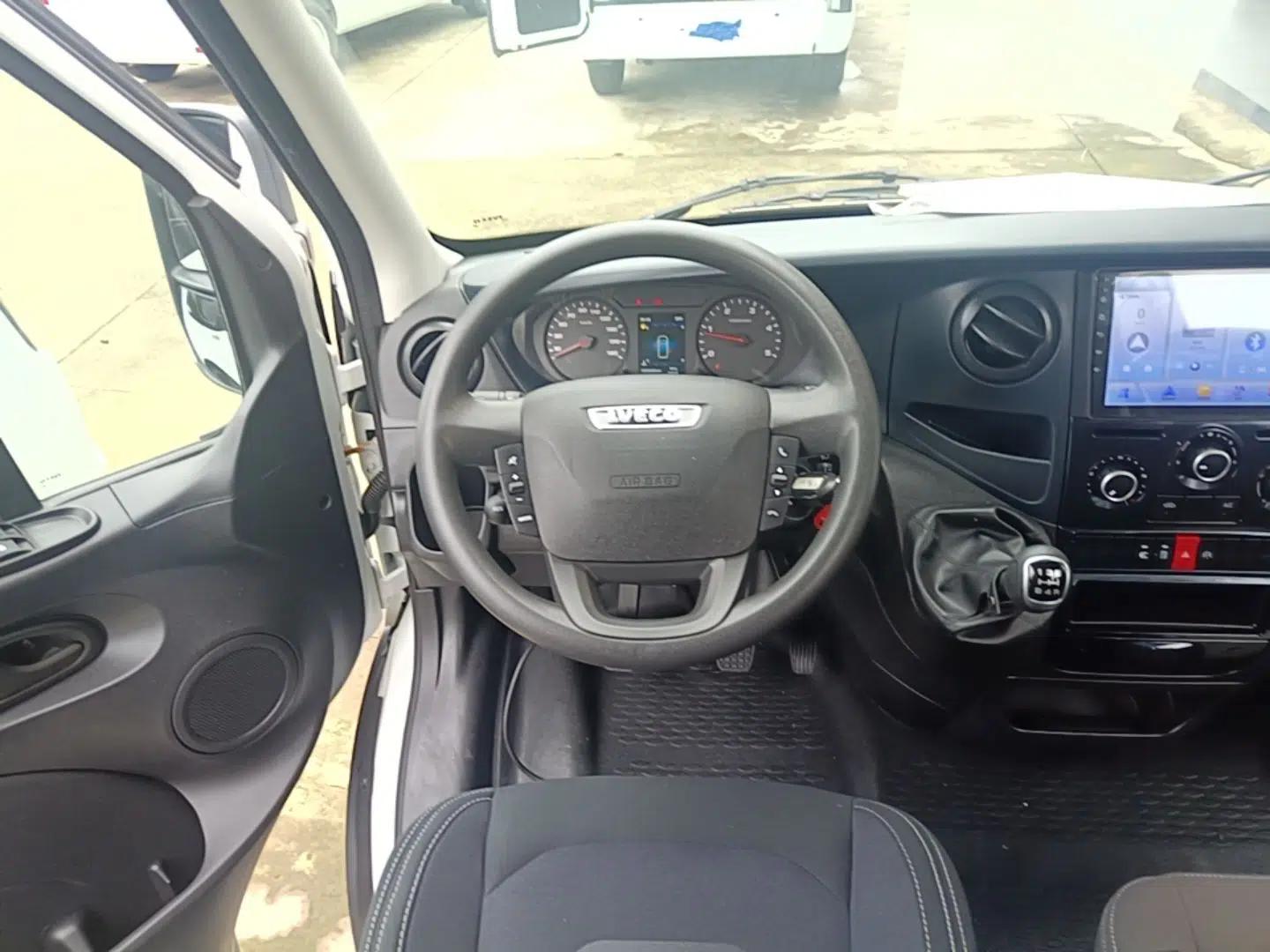 Iveco Eurocargo 2021 2.0T Manual Super Rui Long Wheelbase Short Overhang High Roof Side-Sliding Door F1A — миниатюра 13