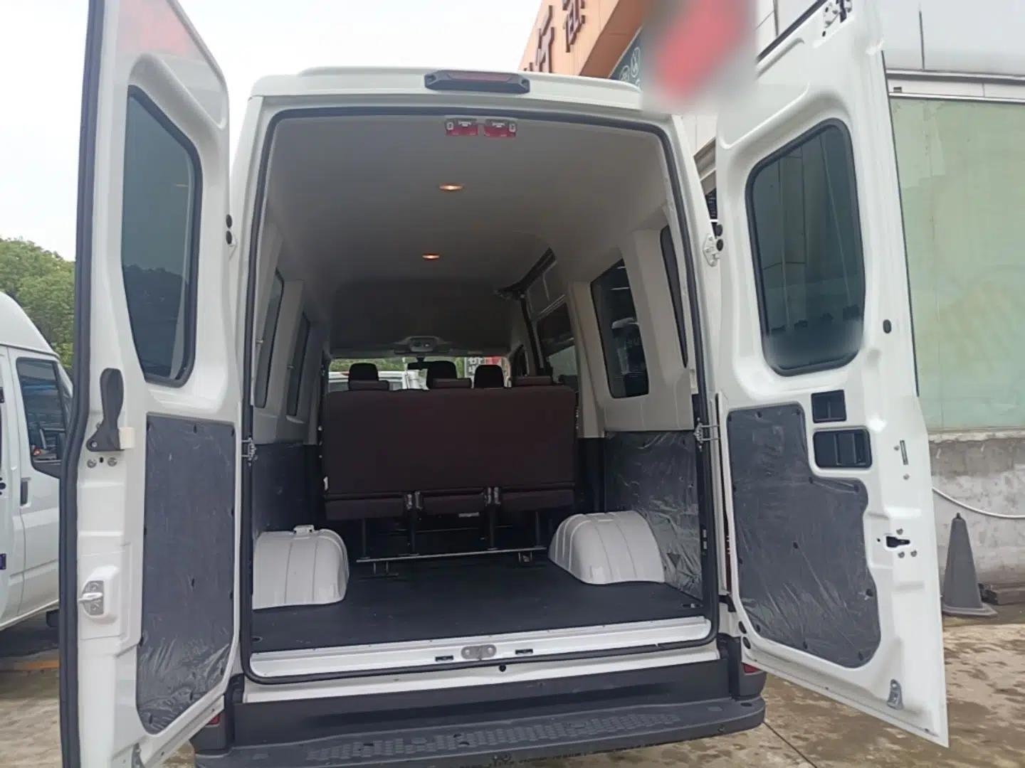 Iveco Eurocargo 2021 2.0T Manual Super Rui Long Wheelbase Short Overhang High Roof Side-Sliding Door F1A — миниатюра 21
