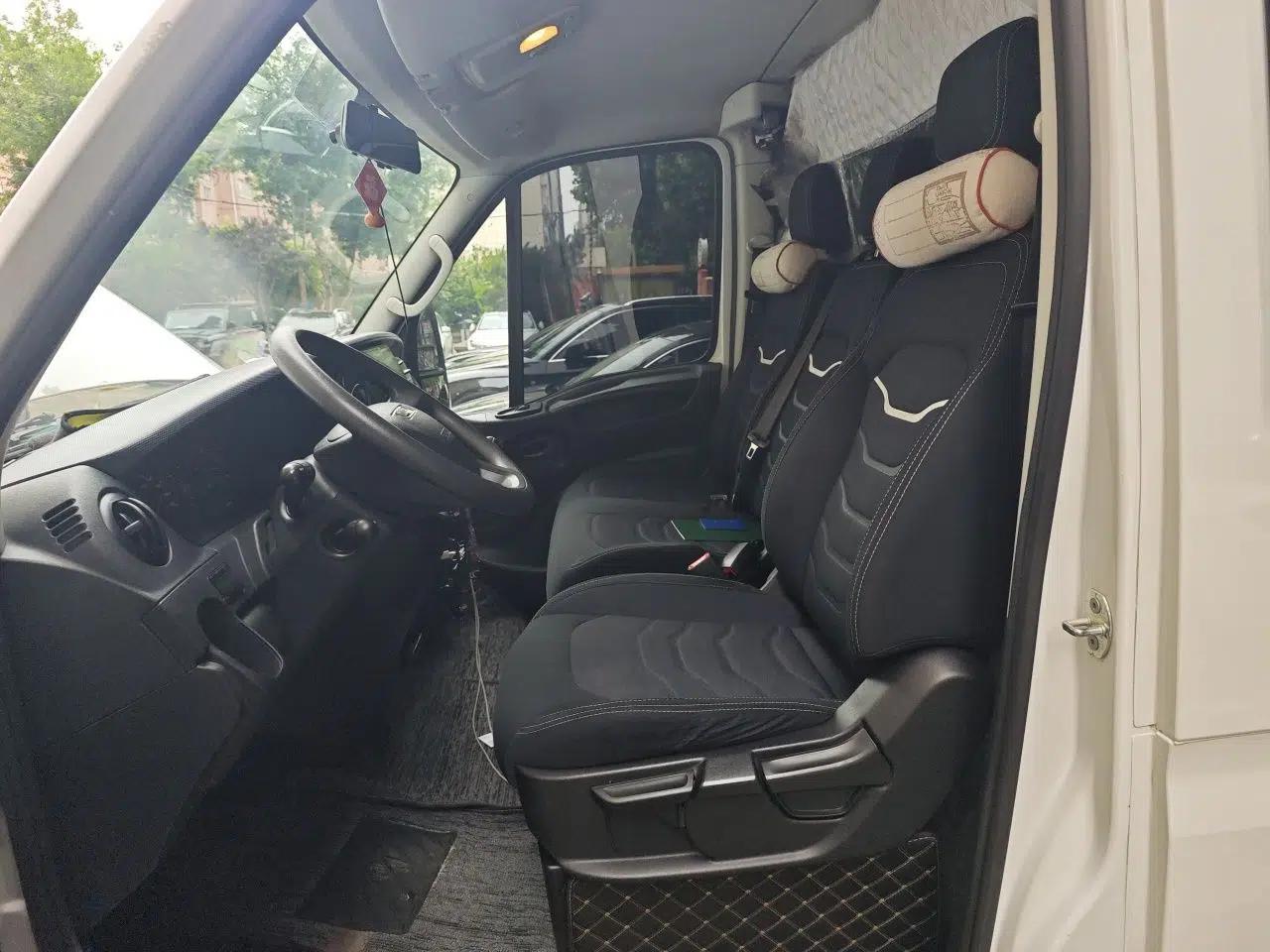 Iveco Eurocargo 2021 2.0T Manual Super-Rui Short Wheelbase Low-Roof Side-Hinged Door F1A — миниатюра 16