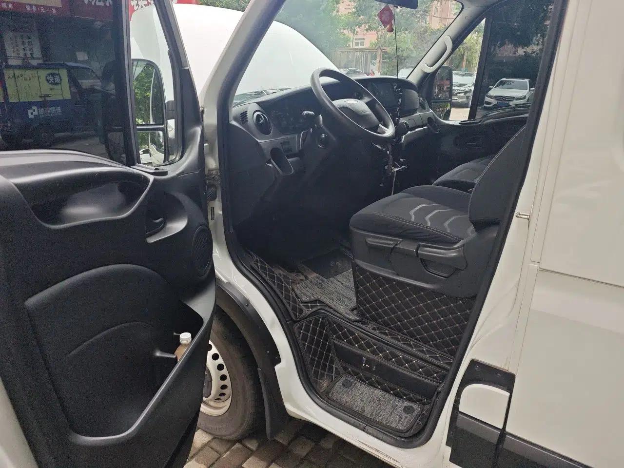 Iveco Eurocargo 2021 2.0T Manual Super-Rui Short Wheelbase Low-Roof Side-Hinged Door F1A — миниатюра 17