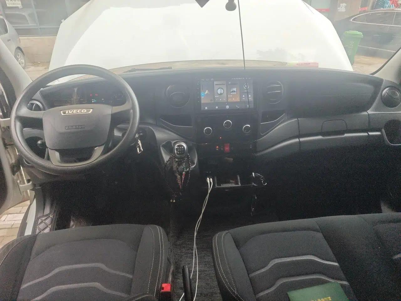 Iveco Eurocargo 2021 2.0T Manual Super-Rui Short Wheelbase Low-Roof Side-Hinged Door F1A — миниатюра 10