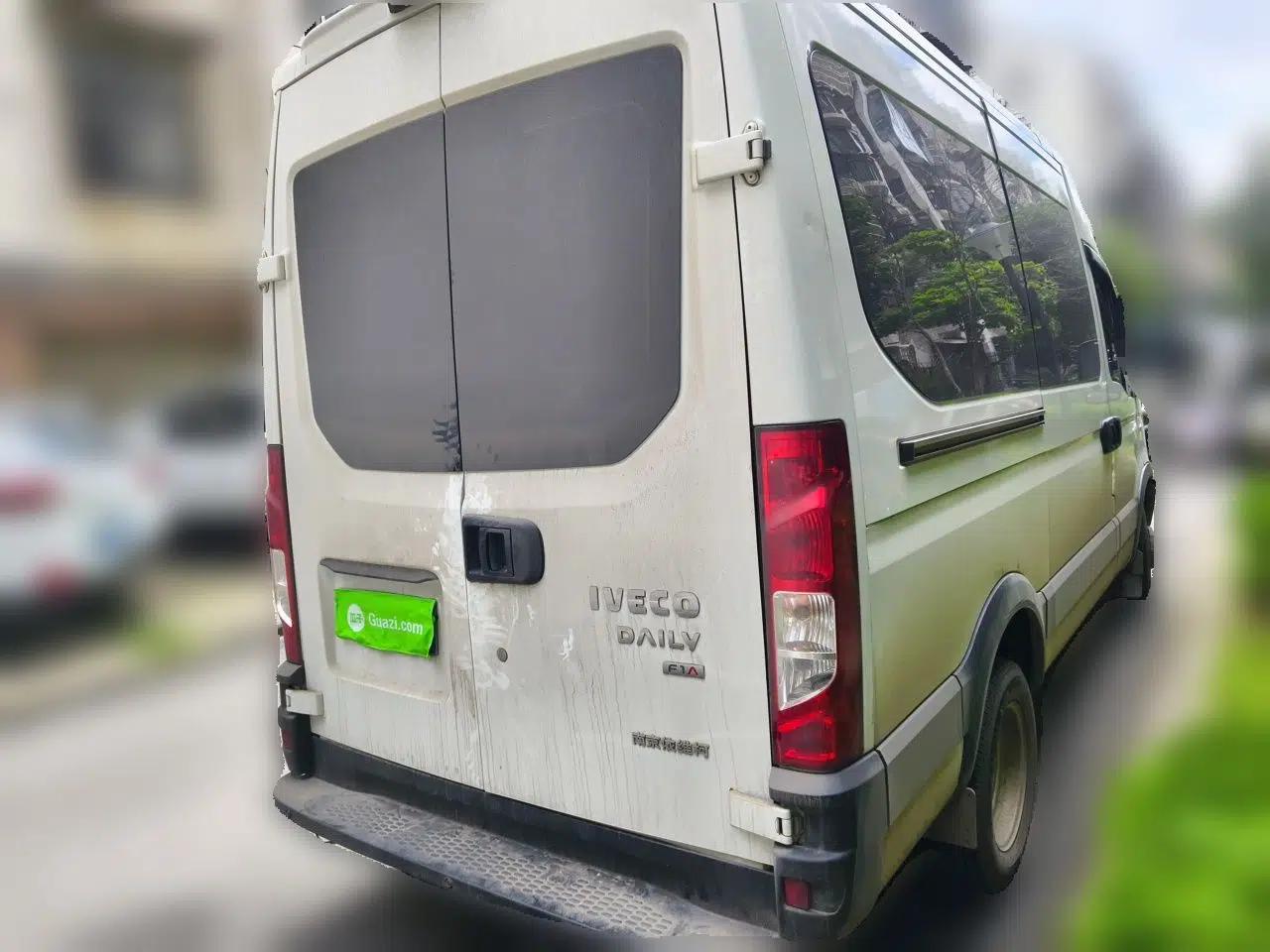Iveco Eurocargo  — миниатюра 6