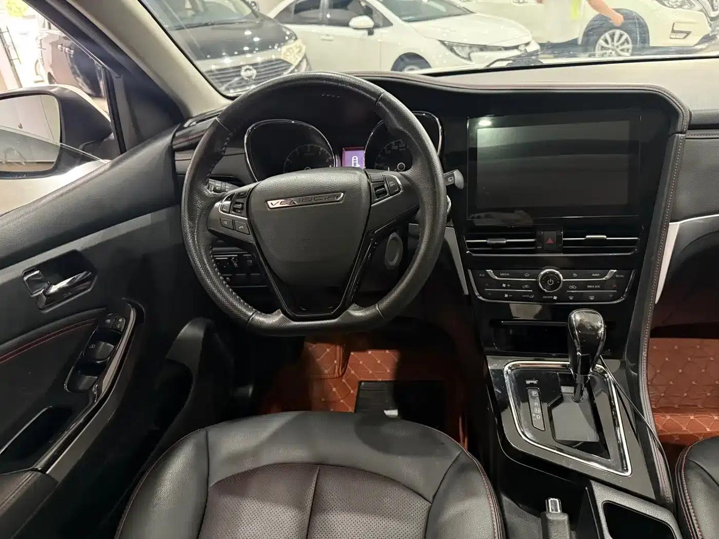 Venucia T70 2019 2.0L CVT Smart Edition (National VI Emission Standard) — миниатюра 8