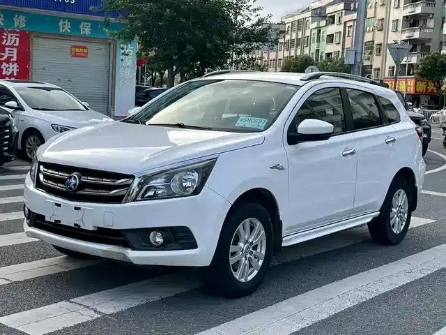Venucia T70 2016 2.0L CVT Smart Edition