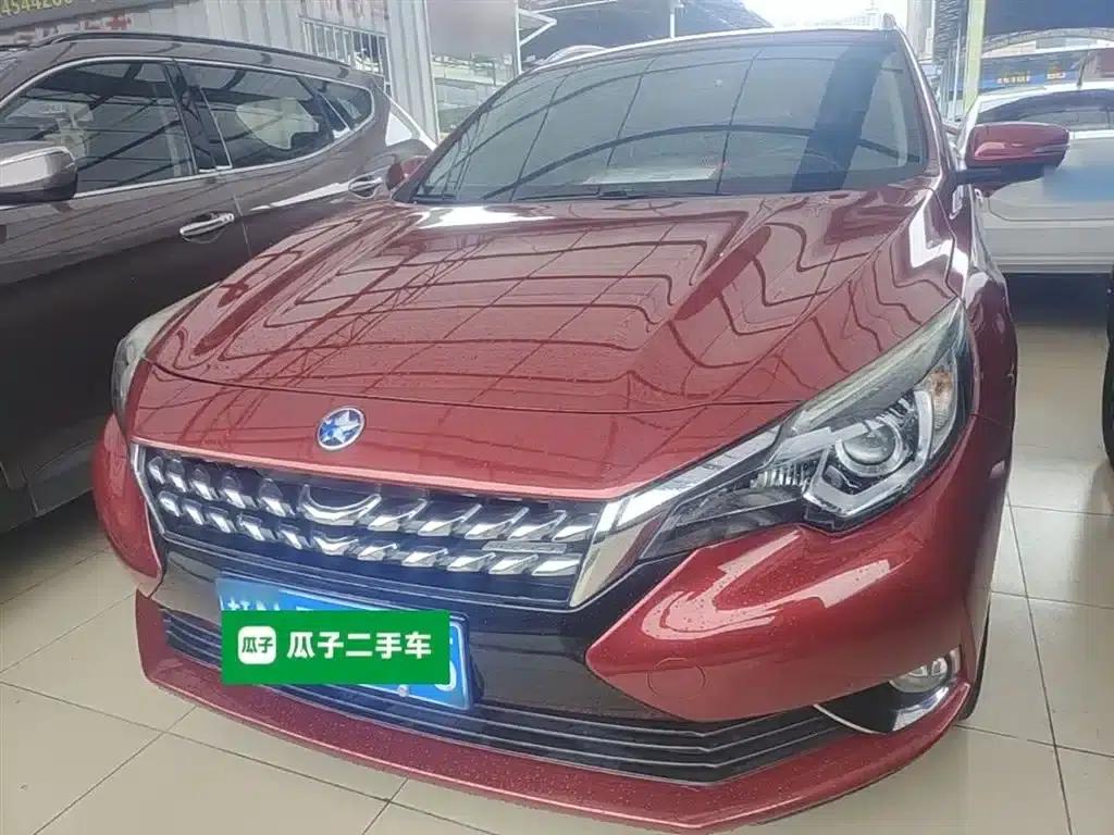 Venucia T90 2017 2.0L CVT Smart Edition — миниатюра 3