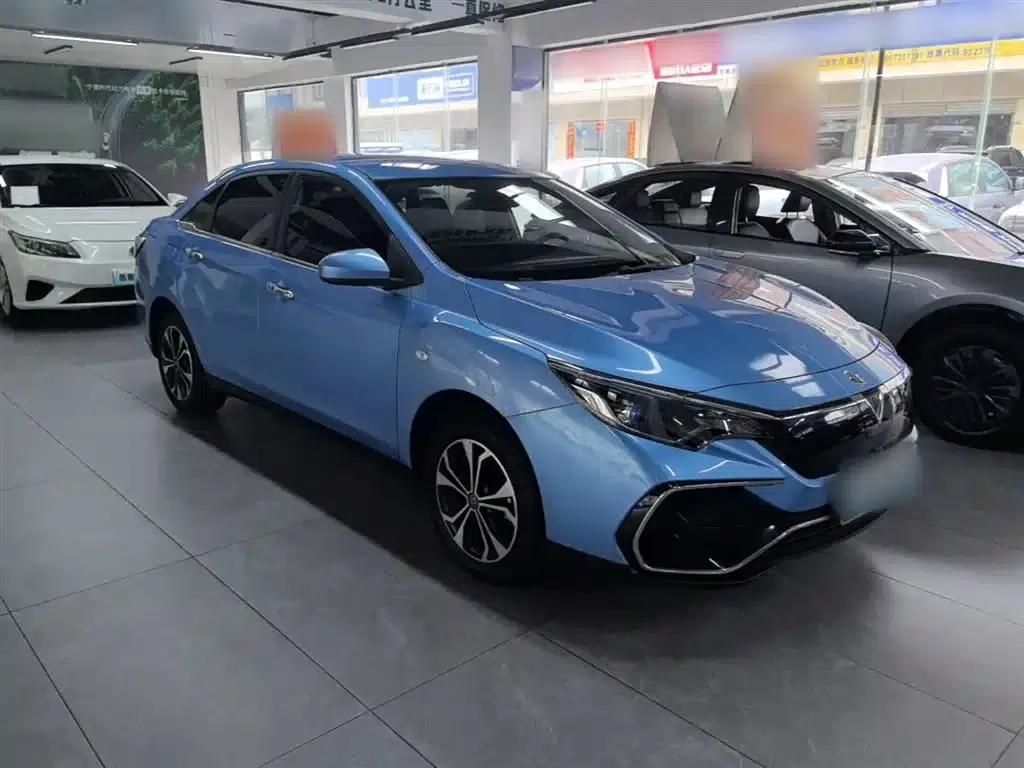Venucia D60EV 2020 Standard Range Smart Edition — миниатюра 4