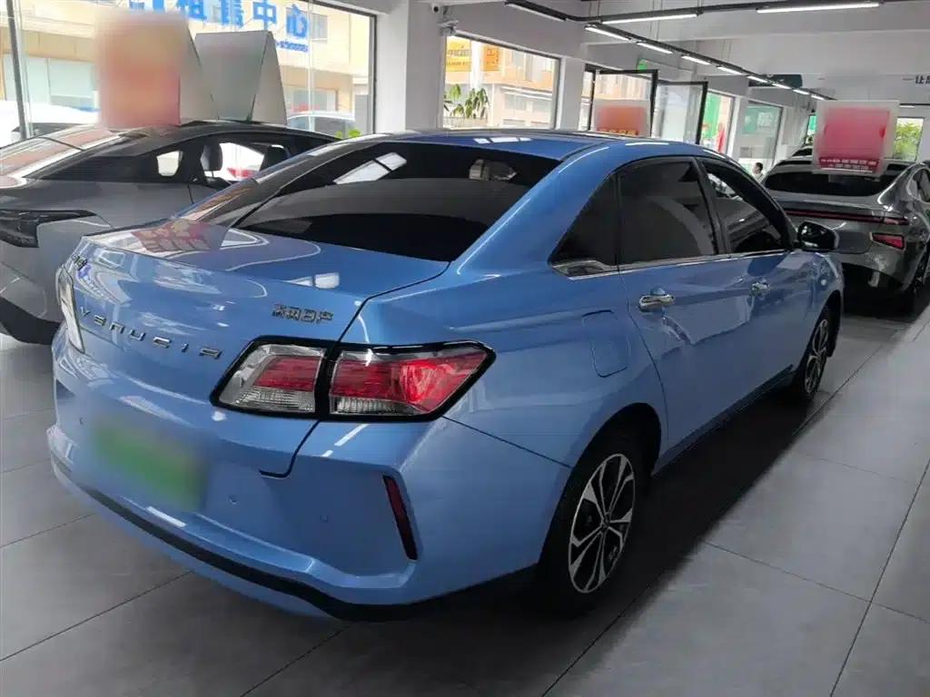 Venucia D60EV 2020 Standard Range Smart Edition — миниатюра 7