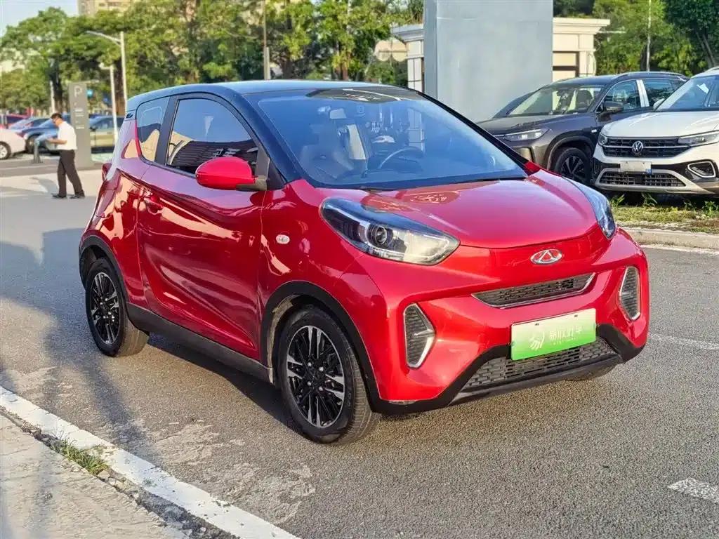 Little Ant 2022 Sweet Pink Version (Half-Sugar) 30kW 408km — миниатюра 3