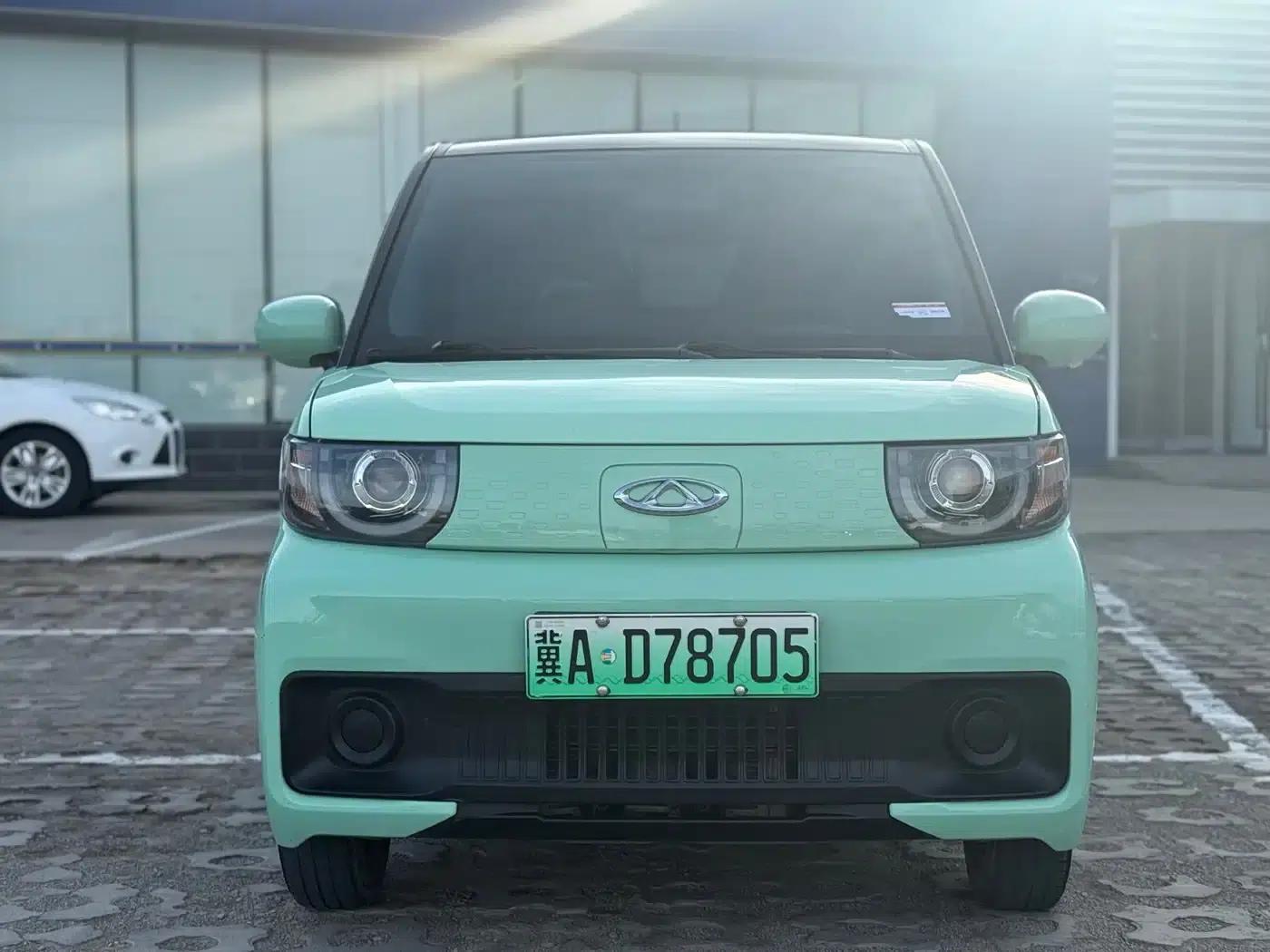 QQ Ice Cream 2023 Model 170km Milkshake Lithium Iron Phosphate — миниатюра 2