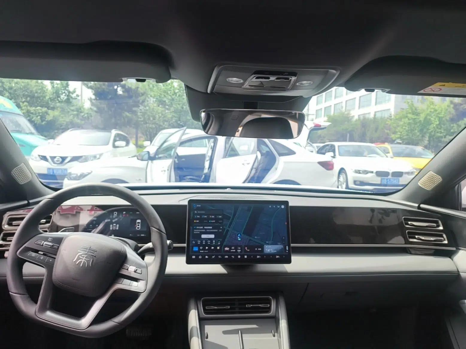 BYD Qin L 2025 DM-i Smart Drive 120KM Leading Model — миниатюра 13