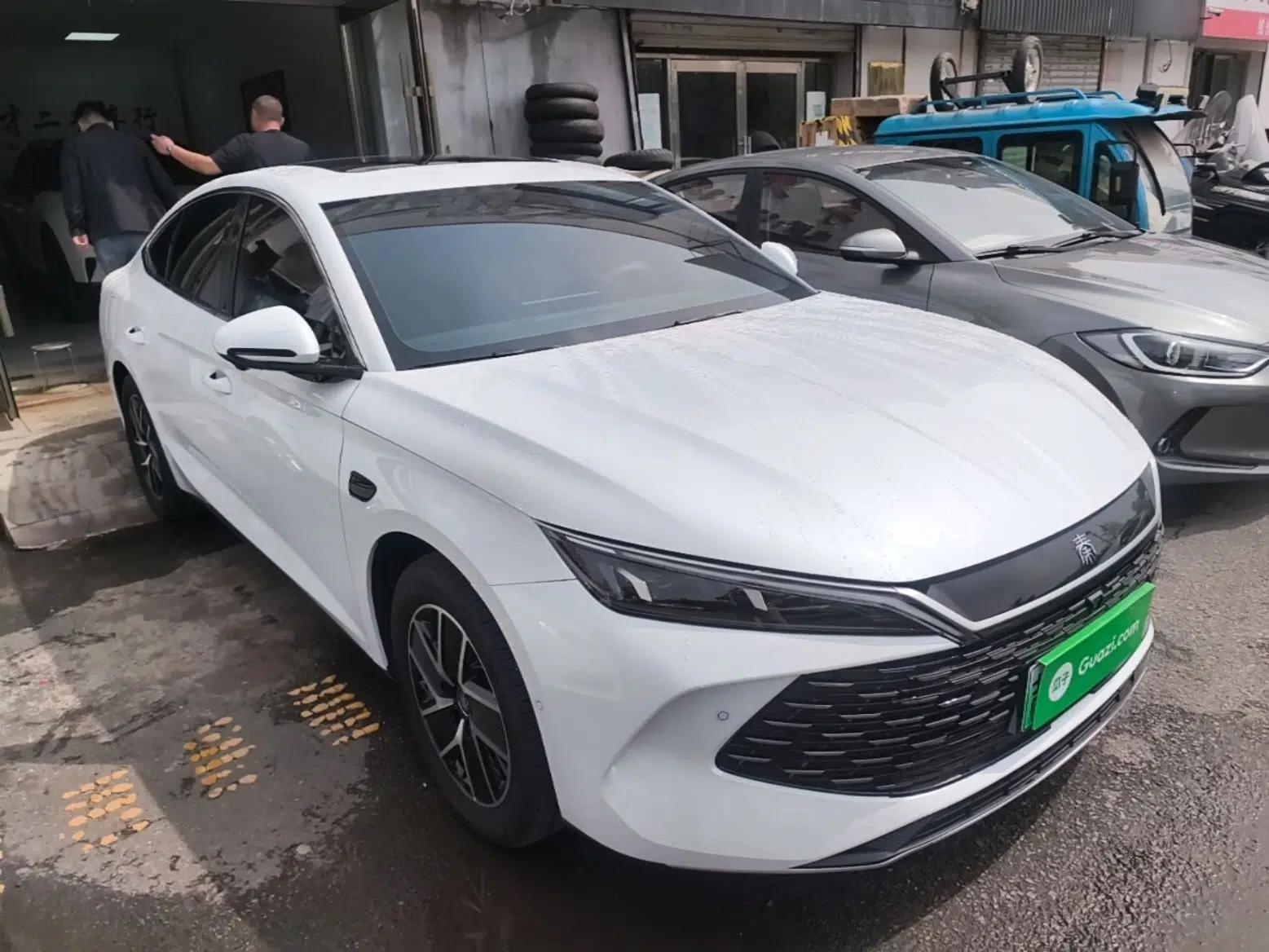 BYD Qin L 2025 DM-i Smart Drive 120KM Leading Model — миниатюра 3