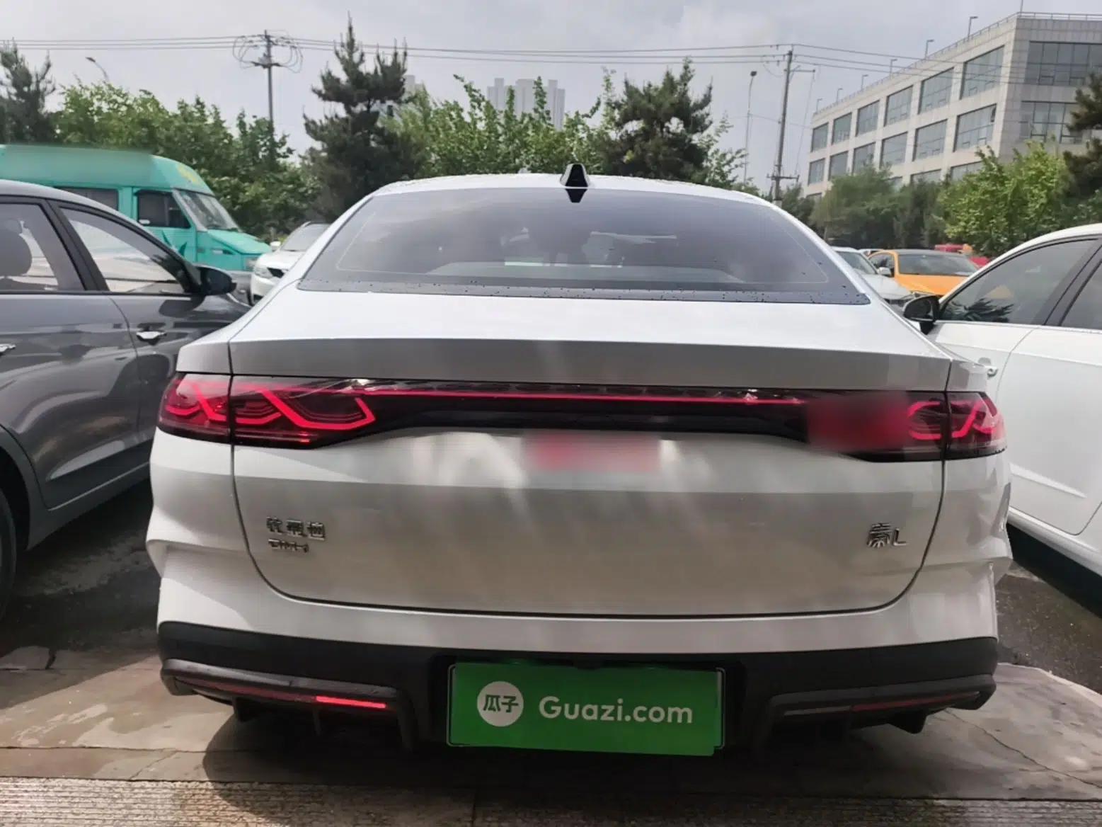 BYD Qin L 2025 DM-i Smart Drive 120KM Leading Model — миниатюра 5