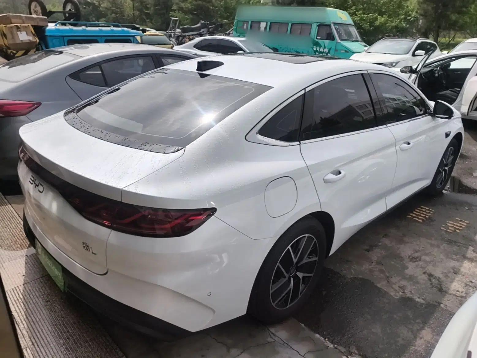 BYD Qin L 2025 DM-i Smart Drive 120KM Leading Model — миниатюра 6