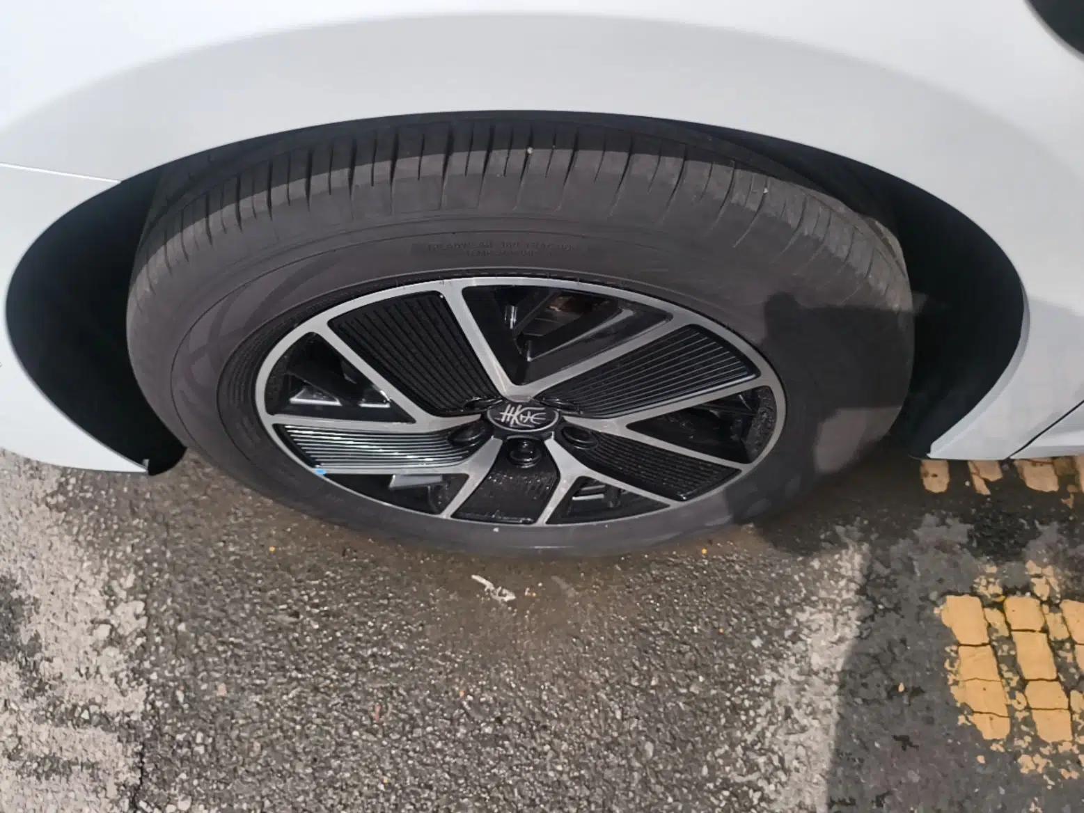 BYD Qin L 2025 DM-i Smart Drive 120KM Leading Model — миниатюра 8