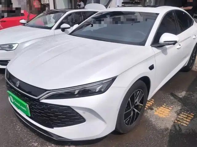 BYD Qin L 2025 DM-i Smart Drive 120KM Leading Model