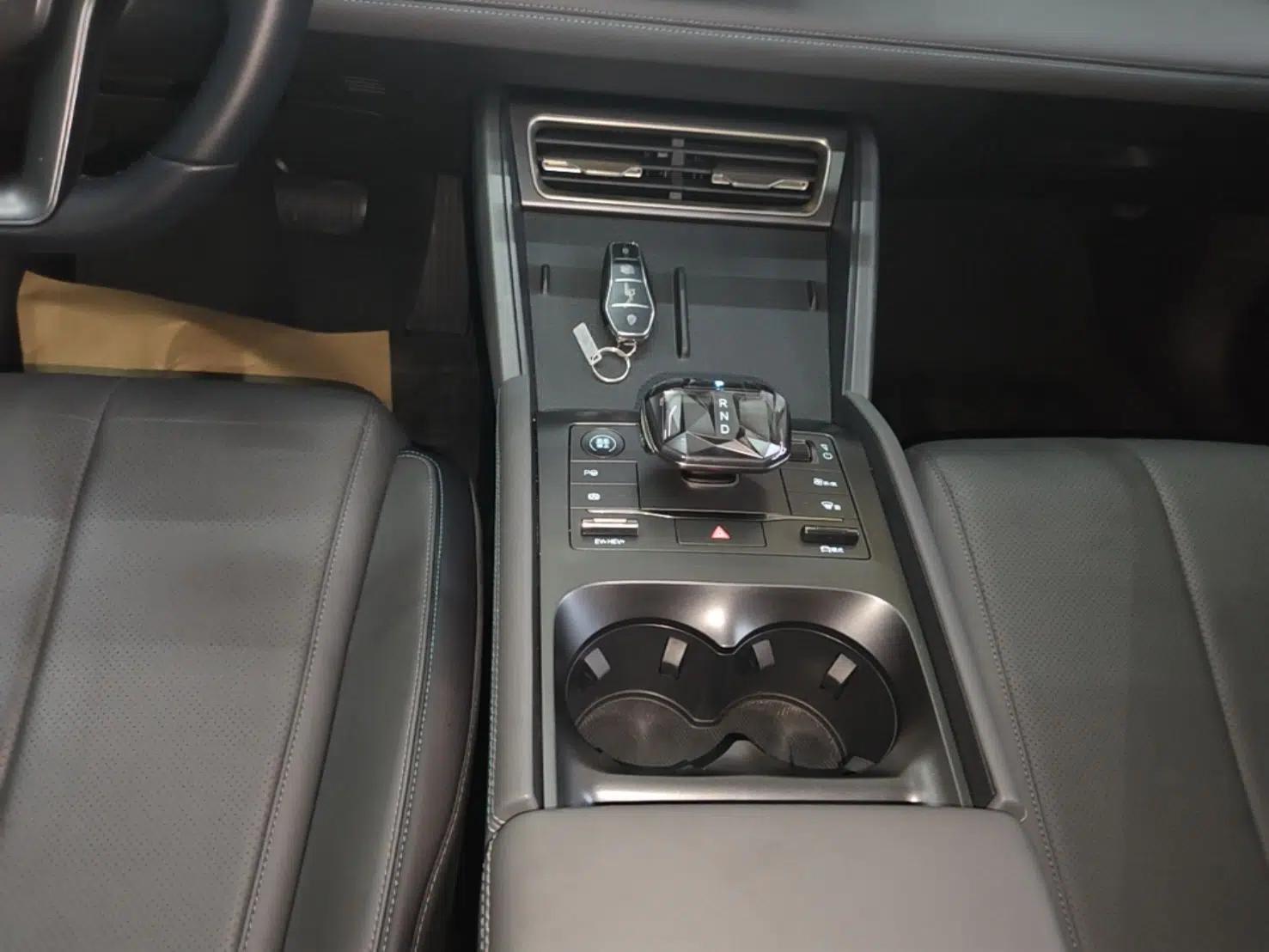 BYD Qin L 2025 DM-i Smart Drive 80KM Leading Model — миниатюра 16