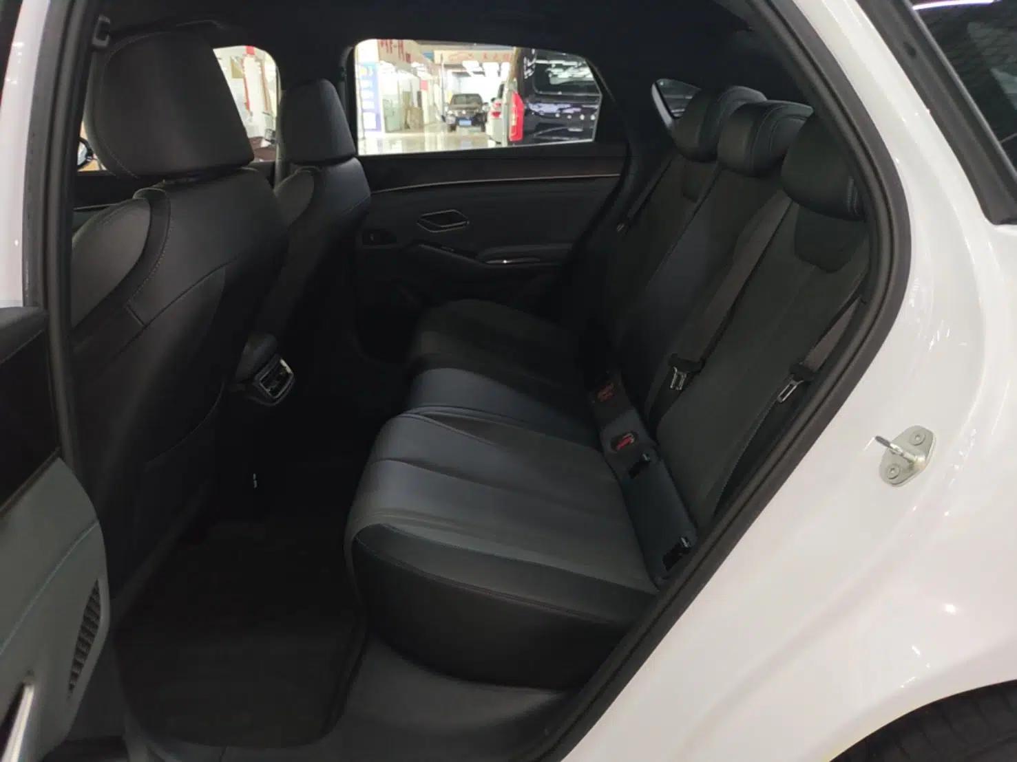 BYD Qin L 2025 DM-i Smart Drive 80KM Leading Model — миниатюра 19