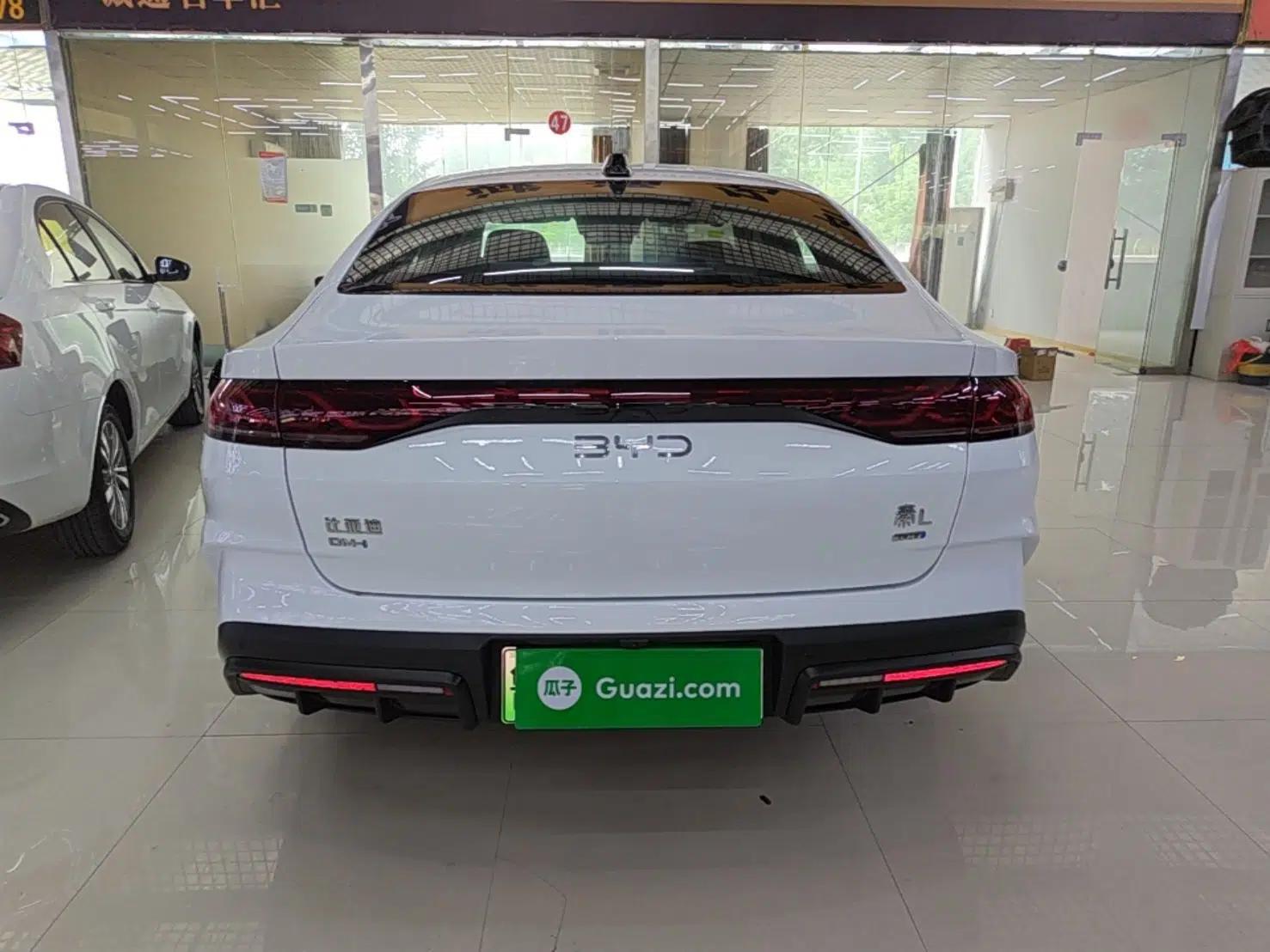 BYD Qin L 2025 DM-i Smart Drive 80KM Leading Model — миниатюра 3