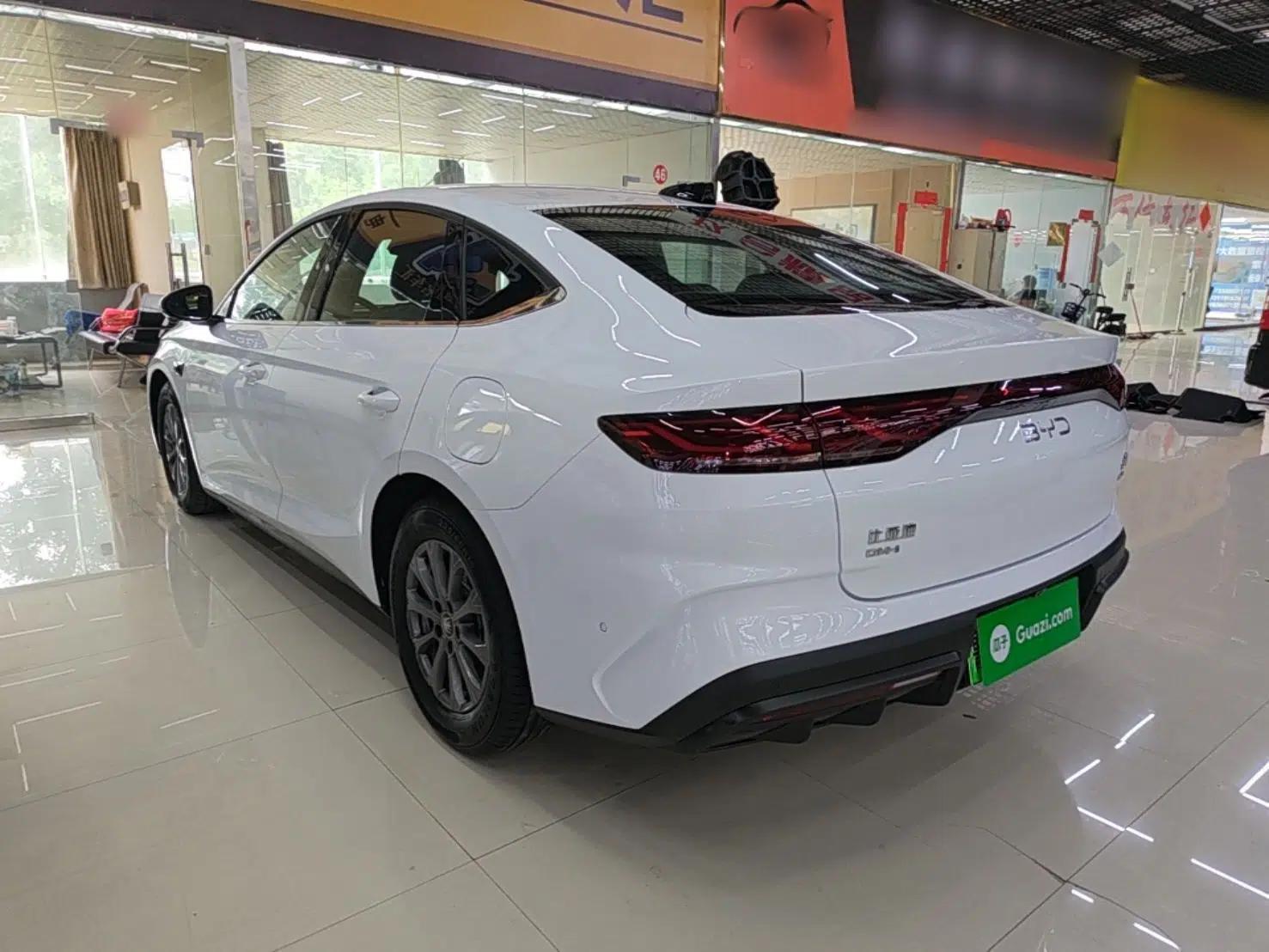 BYD Qin L 2025 DM-i Smart Drive 80KM Leading Model — миниатюра 7