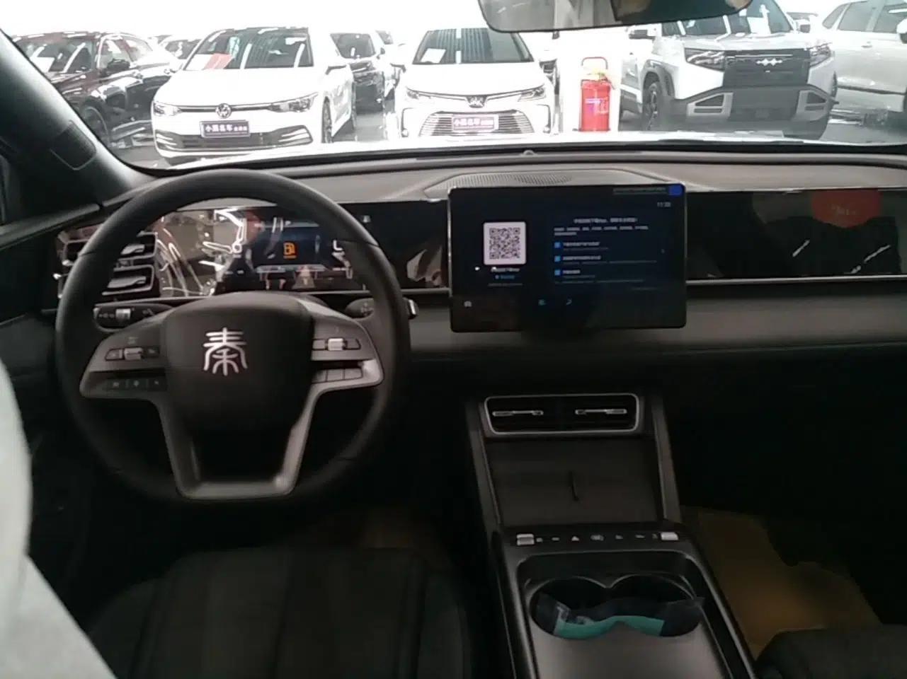BYD Qin L 2026 DM-i 128KM Progressive Edition — миниатюра 12